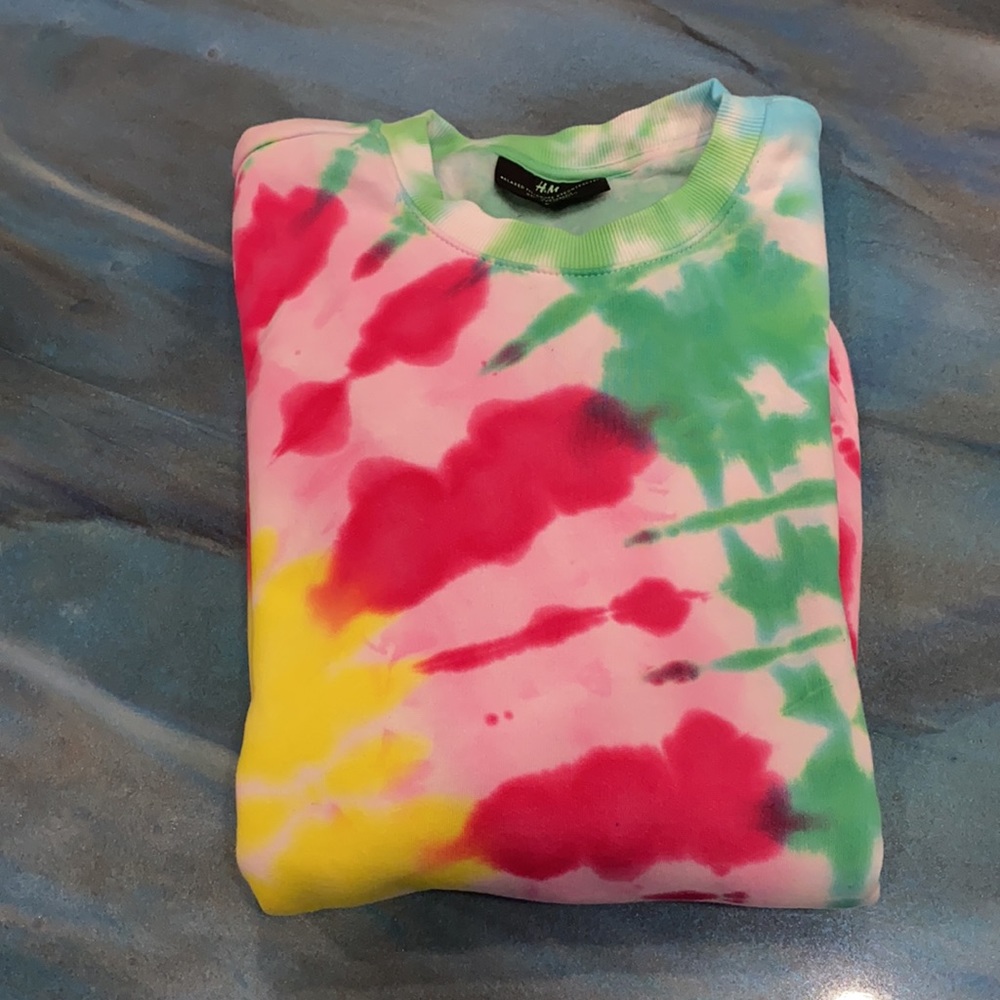 NWOT Men’s Custom Tie Dye H&M Sweat Shirt - Picture 3 of 5